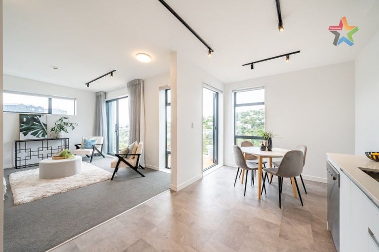 Photo of property in 6/69 Tiketike Way, Brooklyn, Wellington, 6021