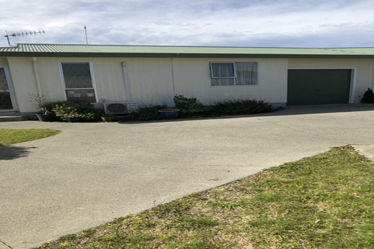 Photo of property in 5 Porritt Place, Tamatea, Napier, 4112
