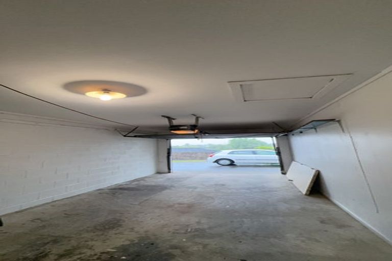 Photo of property in 3/16 Marriott Road, Pakuranga, Auckland, 2010