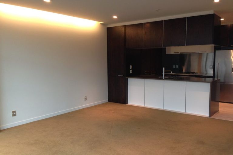Photo of property in 9 Chews Lane, Wellington Central, Wellington, 6011