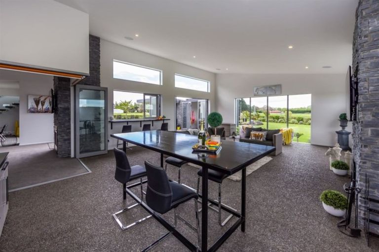 Photo of property in 692 Marshland Road, Ouruhia, Christchurch, 8083