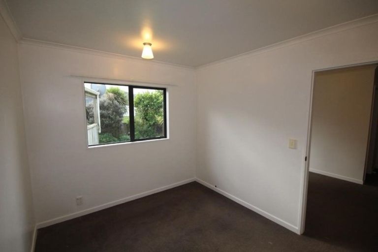 Photo of property in 77a Frobisher Street, Island Bay, Wellington, 6023