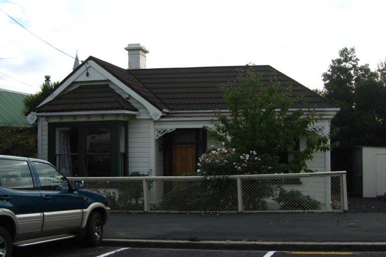 Photo of property in 16 Hazel Avenue, Caversham, Dunedin, 9012