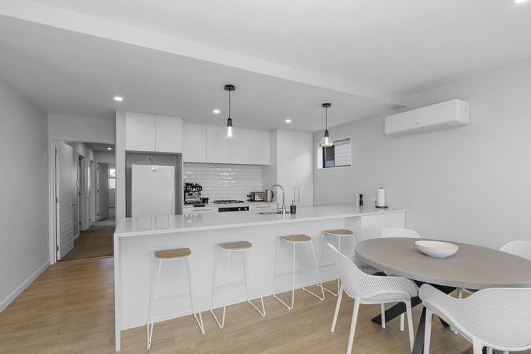 Photo of property in 10 Lussa Close, Broomfield, Christchurch, 8042