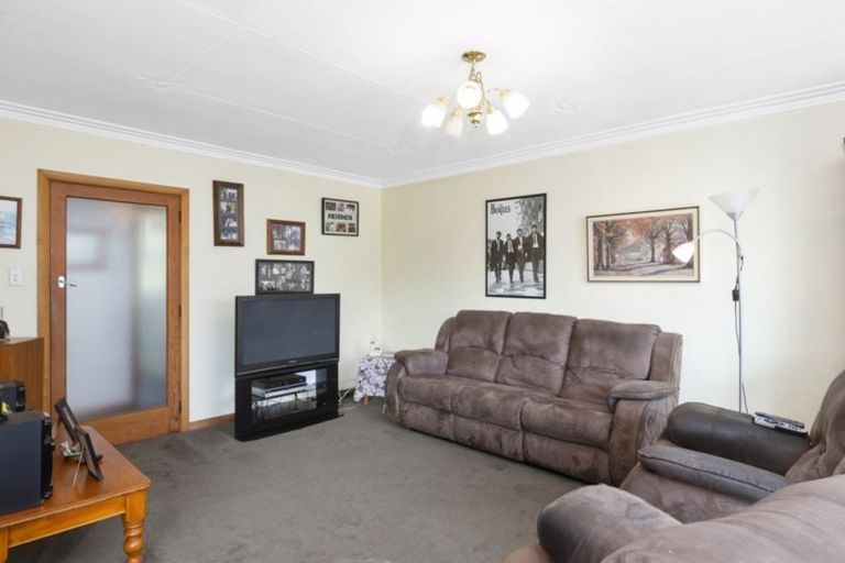 Photo of property in 85 Kaikorai Valley Road, Glenross, Dunedin, 9011