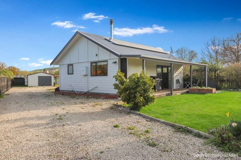 Photo of property in 40 Lyndon Street, Waiau, 7332