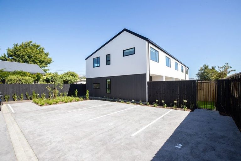 Photo of property in 2/39 Waltham Road, Sydenham, Christchurch, 8023