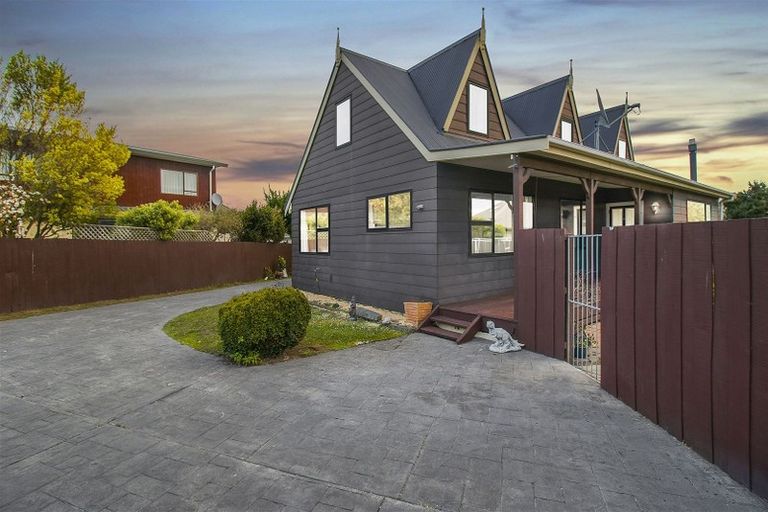 Photo of property in 10 Shire Lane, Woolston, Christchurch, 8062