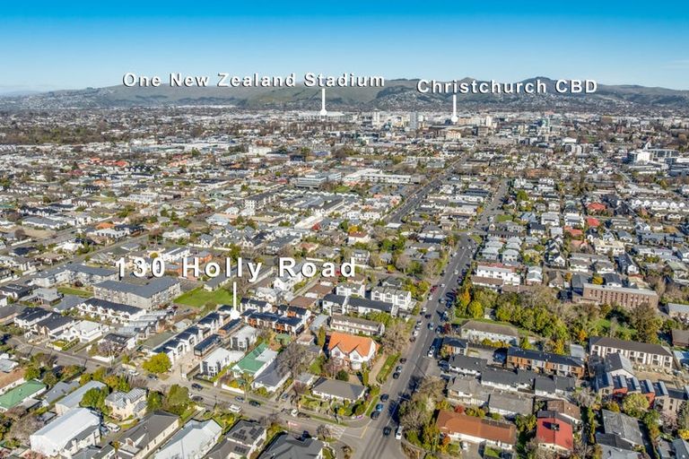 Photo of property in 2/130 Holly Road, St Albans, Christchurch, 8014