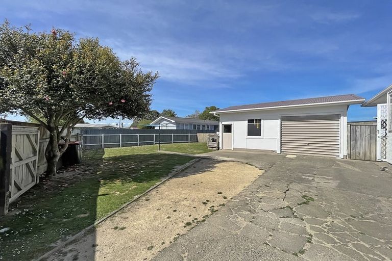 Photo of property in 142 Highbury Avenue, Highbury, Palmerston North, 4412