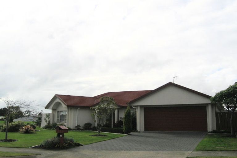 Photo of property in 1 San Vito Place, Paraparaumu Beach, Paraparaumu, 5032