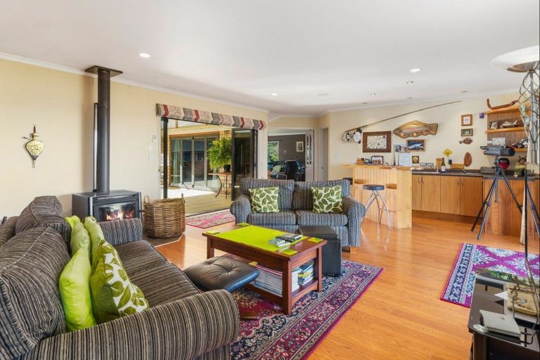 Photo of property in 46 Fryer Road, Hamurana, Rotorua, 3097