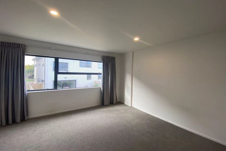 Photo of property in 18 Ti Kouka Lane, Sandringham, Auckland, 1025