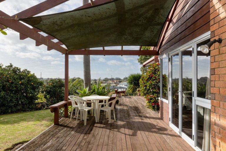 Photo of property in 14 Claridge Place, Mount Maunganui, 3116