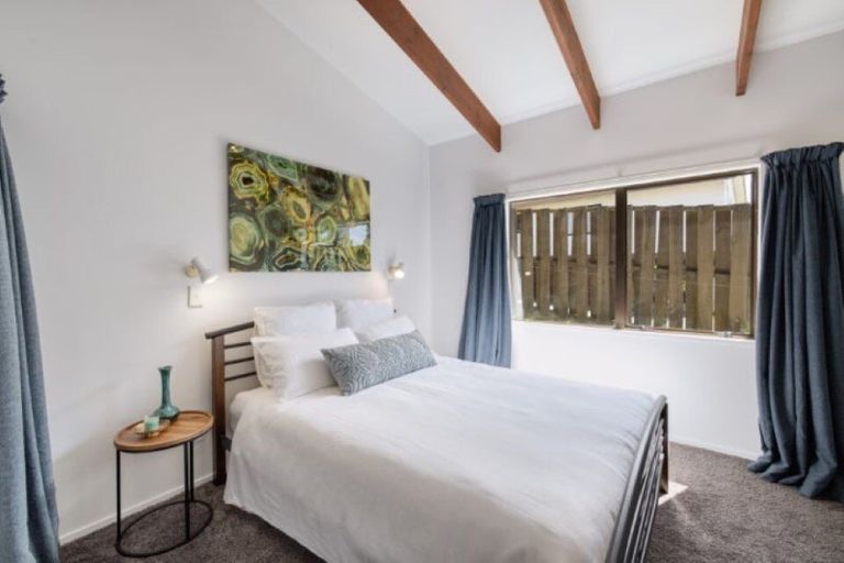 Photo of property in 75 Jonathon Street, Brookfield, Tauranga, 3110