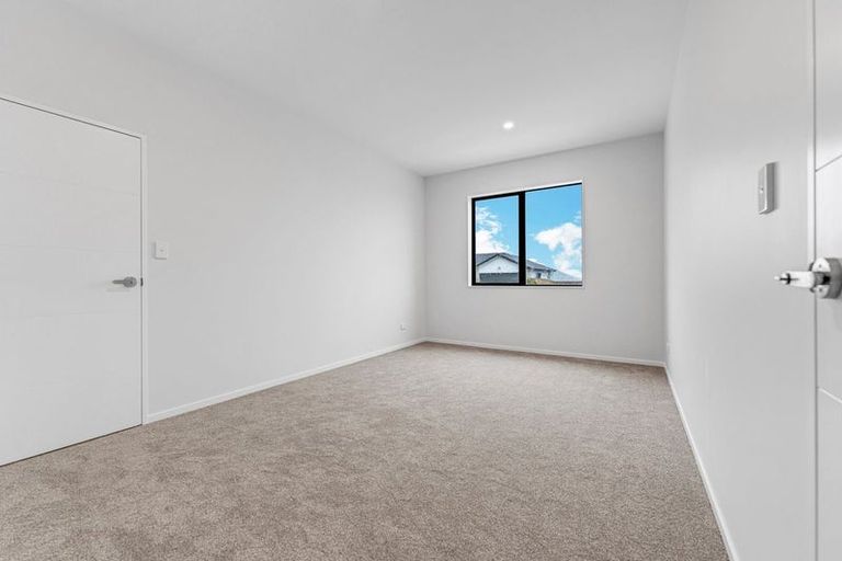 Photo of property in 4 Piedmonte Avenue, Pokeno, 2402