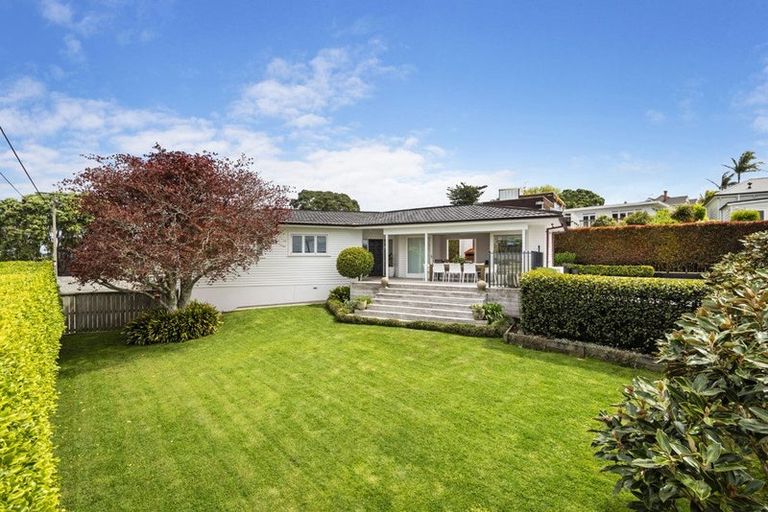 Photo of property in 34 Hinemoa Street, Birkenhead, Auckland, 0626