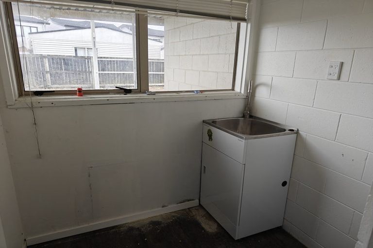 Photo of property in 1/8a Gray Avenue, Mangere East, Auckland, 2024