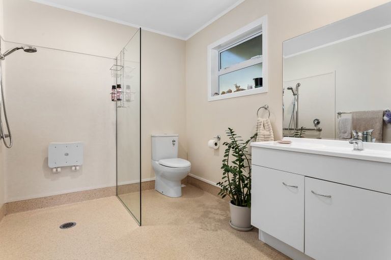 Photo of property in 27 Pakeha Street, Matata, Whakatane, 3194