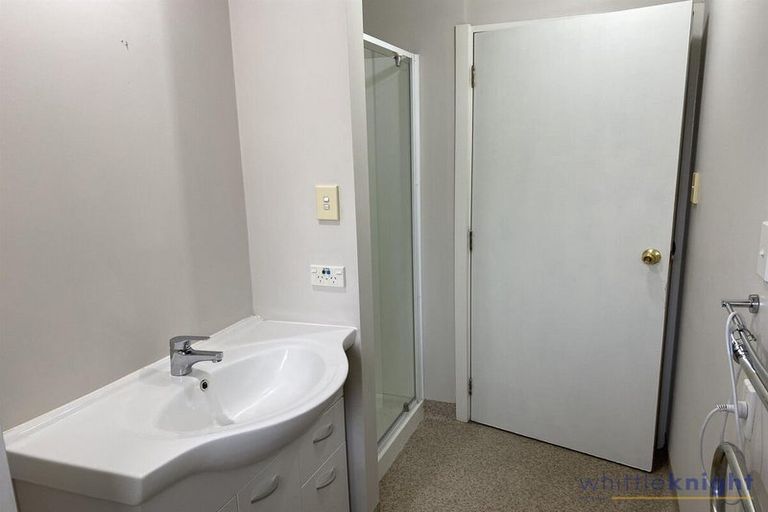 Photo of property in 292a Wainoni Road, Avondale, Christchurch, 8061