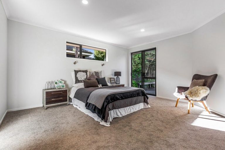 Photo of property in 15 Elliot Street, Riverhead, 0820