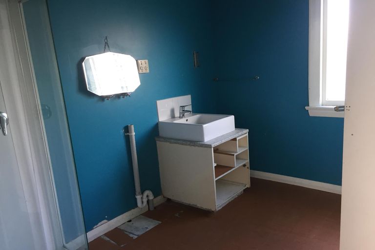 Photo of property in 3 Innes Street, Waimate, 7924