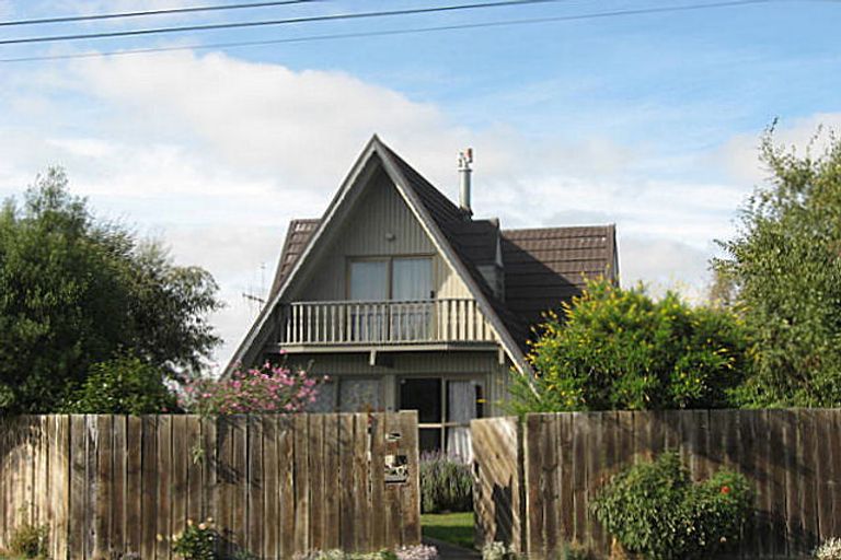 Photo of property in 7 Eaton Street, Waimate, 7924