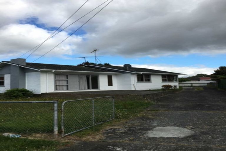 Photo of property in 6 Orion Street, Papakura, 2110