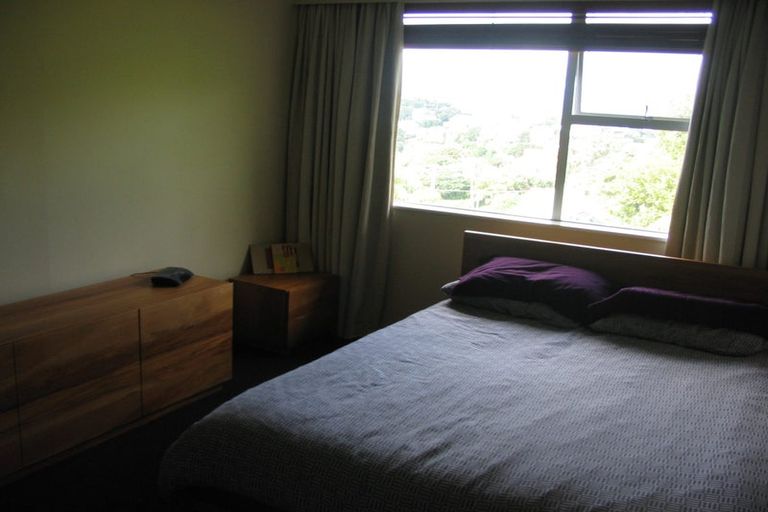 Photo of property in 4 Roscoe Terrace, Wadestown, Wellington, 6012