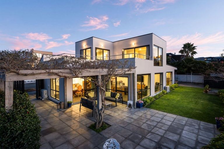 Photo of property in 68 Ravensdale Rise, Westmorland, Christchurch, 8025