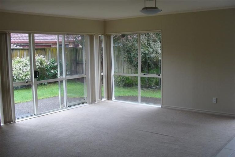 Photo of property in 303 Gravatt Road, Papamoa Beach, Papamoa, 3118