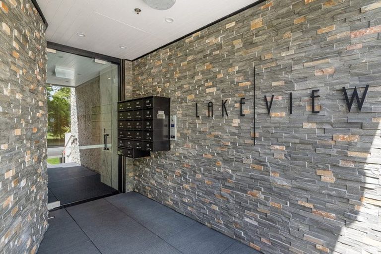 Photo of property in 303/28 Killarney Street, Takapuna, Auckland, 0622