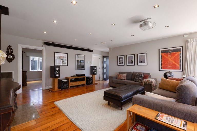 Photo of property in 57 Seaview Road, Otumoetai, Tauranga, 3110