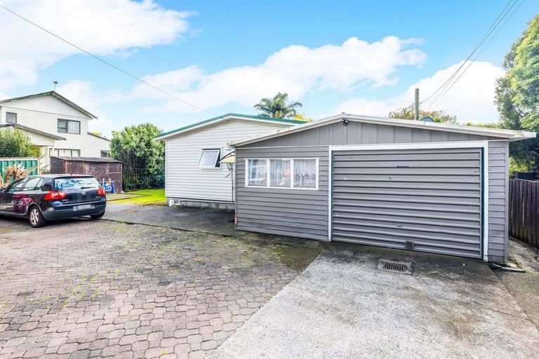 Photo of property in 28 Boundary Road, Opaheke, Papakura, 2113