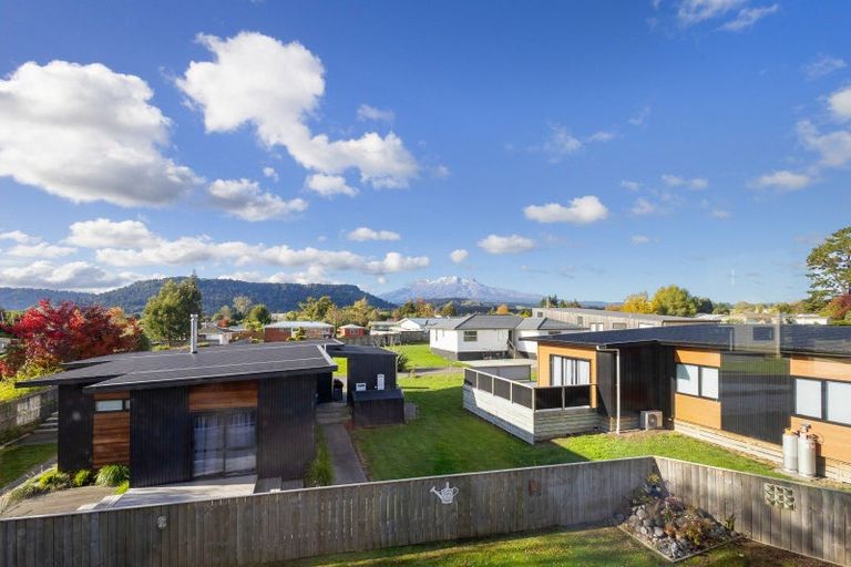 Photo of property in 1 Heartwood Lane, Ohakune, 4625