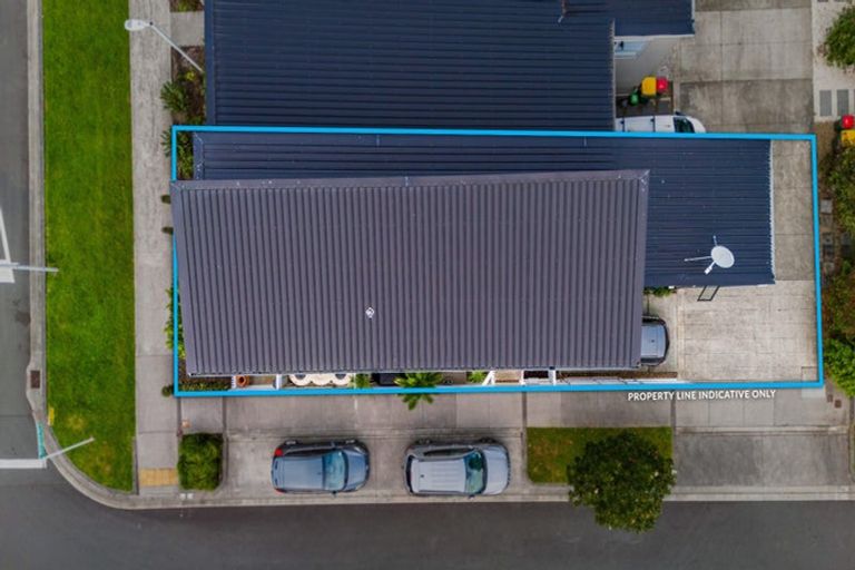 Photo of property in 27 Tuatua Road, Hobsonville, Auckland, 0616