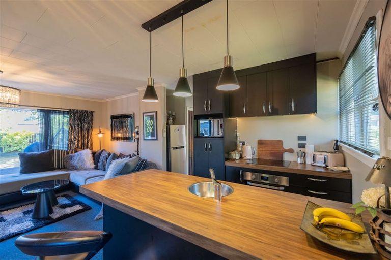 Photo of property in 65 Quintin Drive, Te Anau, 9600