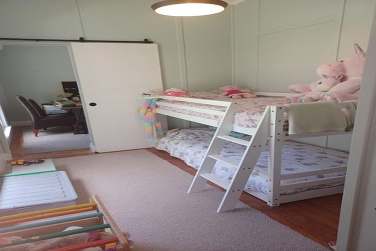 Photo of property in 29 The Esplanade, Raumati South, Paraparaumu, 5032