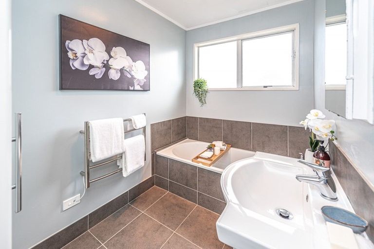 Photo of property in 4a Tainui Street, Castlecliff, Whanganui, 4501