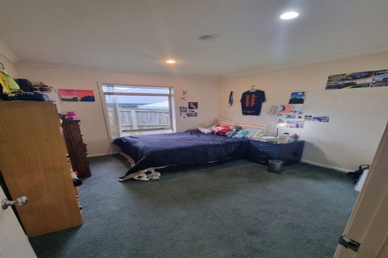 Photo of property in 10 Titirangi Crescent, Parklands, Christchurch, 8083