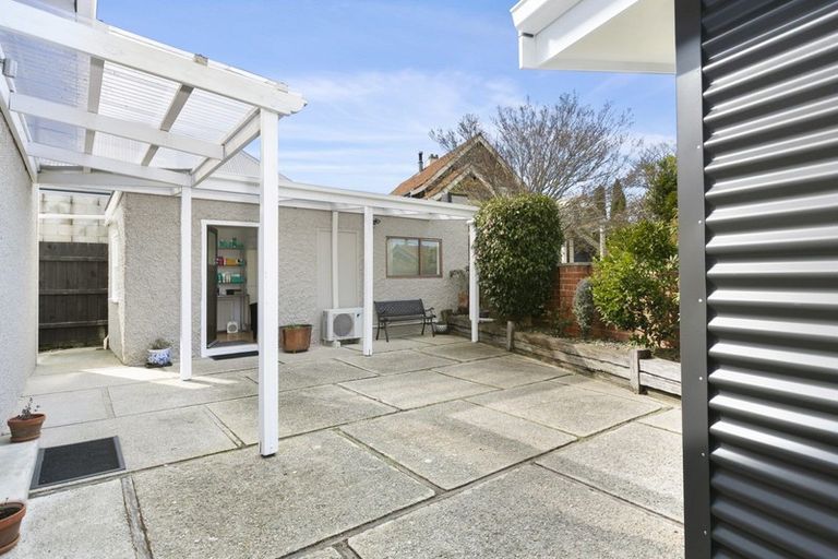 Photo of property in 11 Belgrave Crescent, Kaikorai, Dunedin, 9010