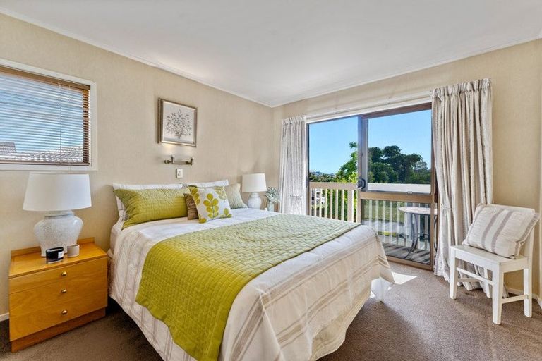 Photo of property in 24 Majesty Place, Half Moon Bay, Auckland, 2012