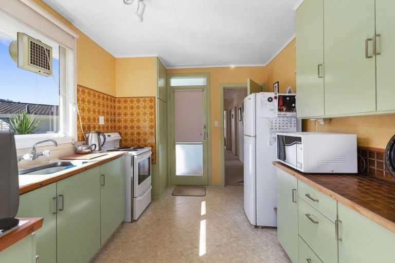 Photo of property in 26 Doris Gordon Crescent, Crofton Downs, Wellington, 6035