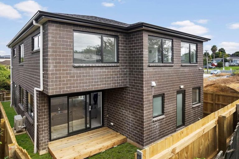 Photo of property in 4d Fields Road, Manurewa, Auckland, 2102