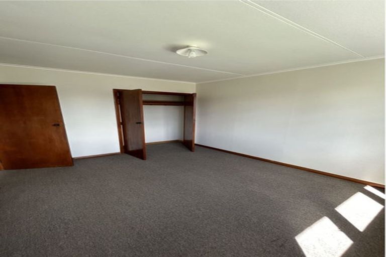 Photo of property in 10 Tilbury Avenue, Hokowhitu, Palmerston North, 4410