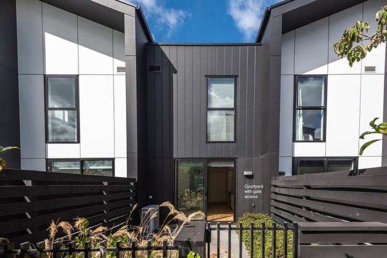 Photo of property in 27/6 Waverley Street, Sydenham, Christchurch, 8023