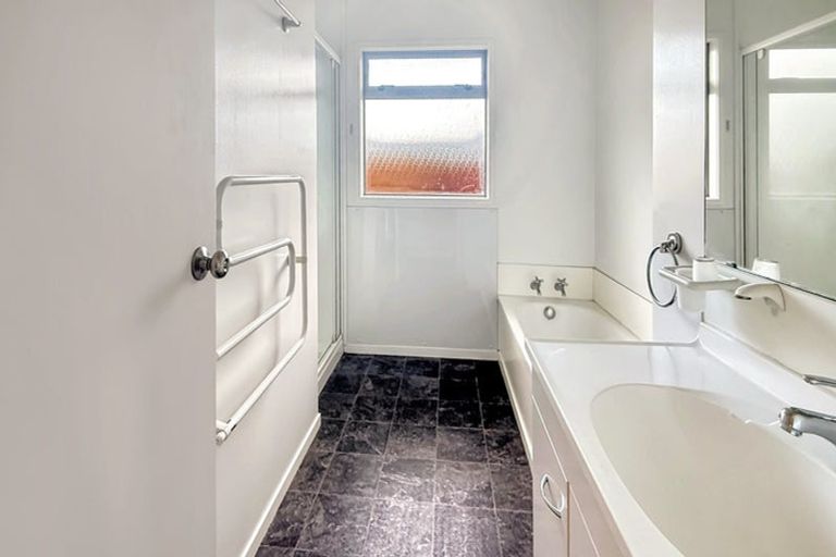 Photo of property in 2/35 Rawhiti Street, Taupo, 3330