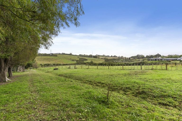 Photo of property in 44 Follies Way, Dairy Flat, 0792