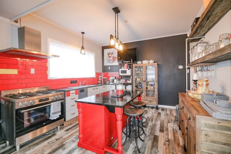 Photo of property in 32 Millward Street, Whanganui East, Whanganui, 4500