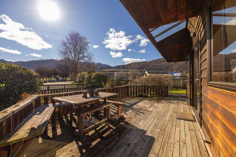 Photo of property in 79 Centennial Avenue, Arrowtown, 9302